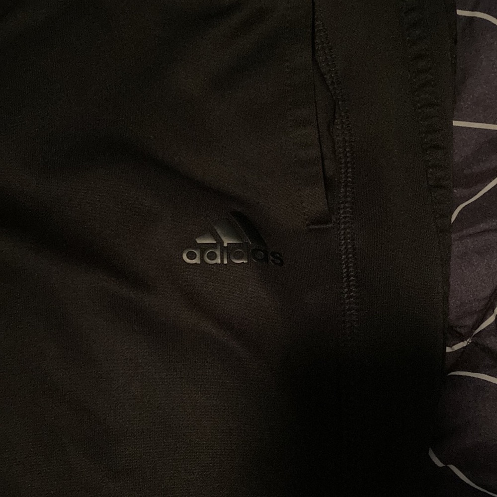 Adidas - Picture 2 of 4